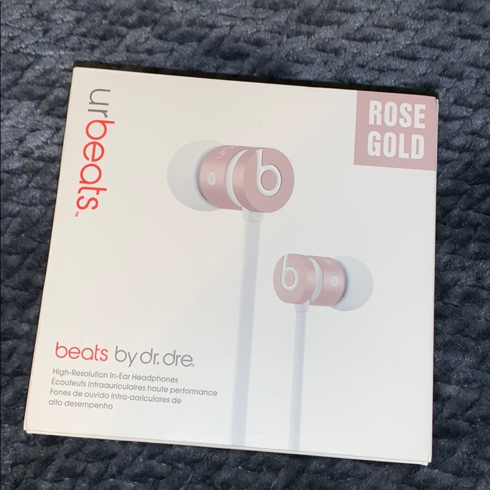 urBeats by dr. dre